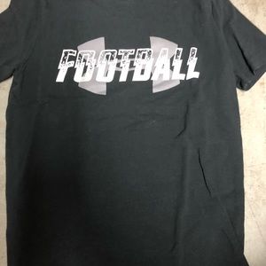 Youth small UA shirt